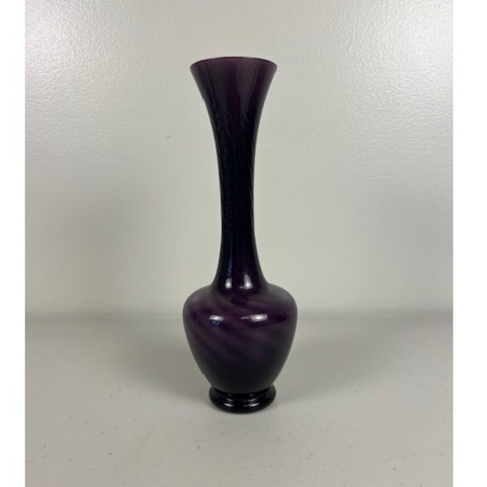 Purple Art Glass Swirl Bud Vase Long Neck Amethyst Hand Blown 9 inch